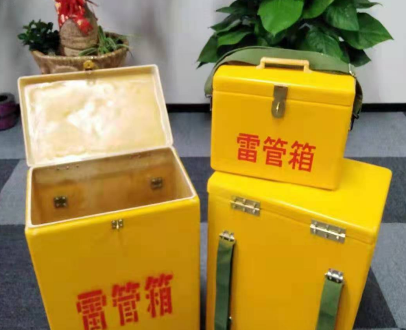 石龙玻璃钢雷管箱有哪些特点