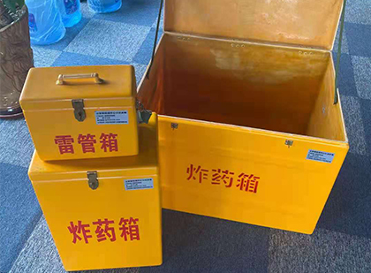 石龙玻璃雷管箱生产标准全解析：安全、性能与合规的基石